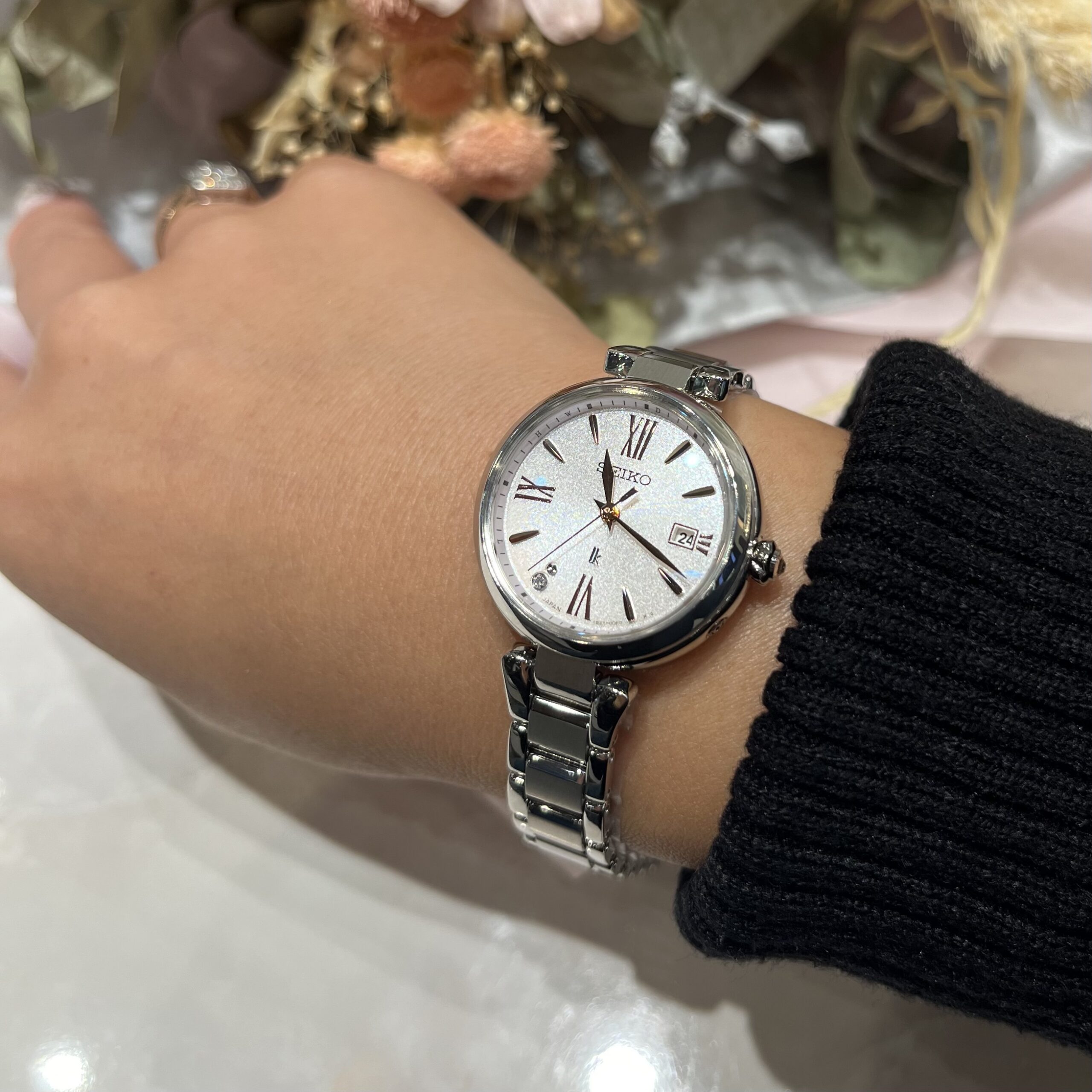 クリスマスまであと2ヵ月!レディースウォッチの贈り物